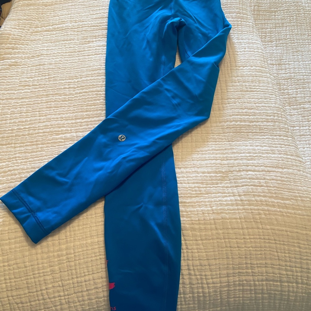 Lululemon wunder train leggings high rise tight 24” Ed Curtis Sz 2 blue & pink - Picture 3 of 3